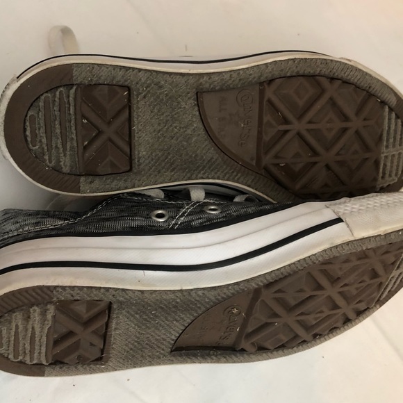 COPY - COPY - Converse Shoe’s    I CONSIDER ALL OFFERS! - Picture 2 of 3